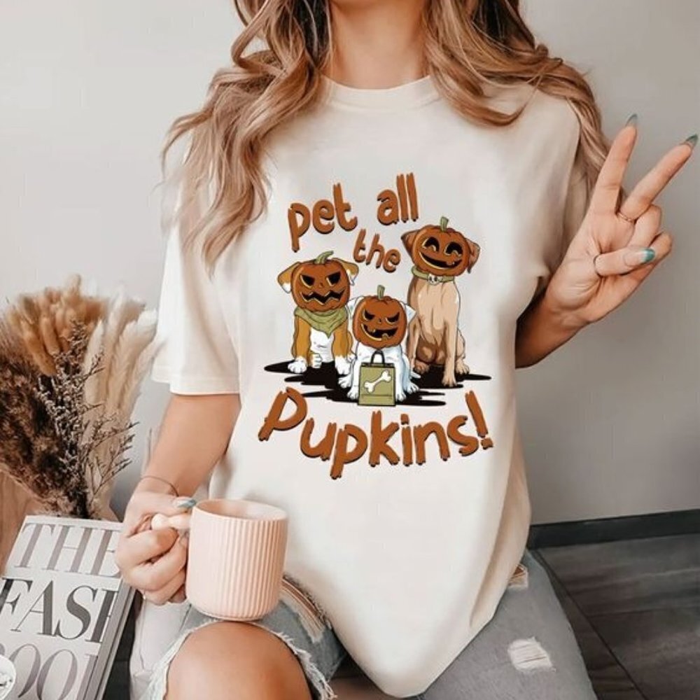 Pet All The Pumpkin Head Funny Halloween Dog Graphic Gift T-Shirt